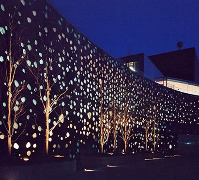 鋁單板身上有裂紋是否是質量問題呢?